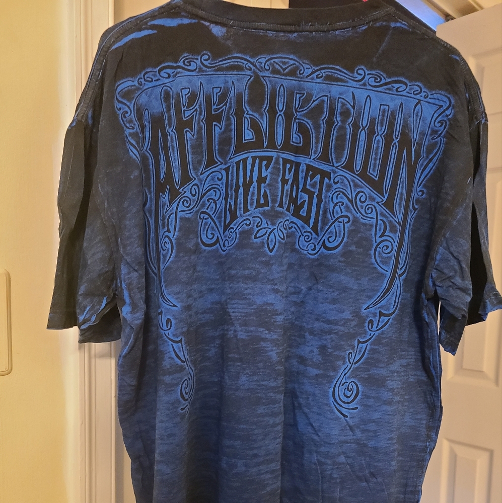 Excellent Condition Short Sleeve Graffic Tee Shirt By Affliction
